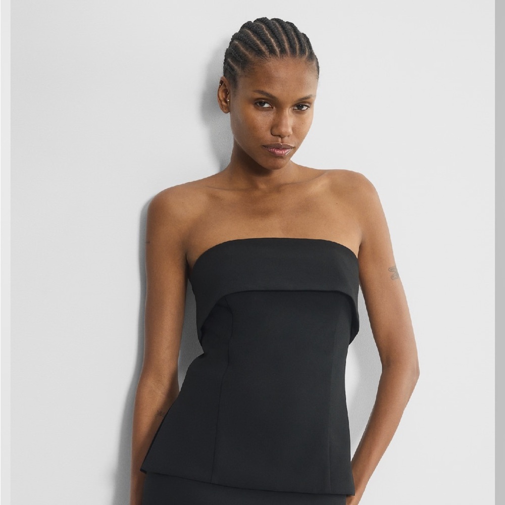Aritzia Babaton Element Top